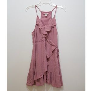 Dusty Pink Ruffle Hem Wrap Dress (L)